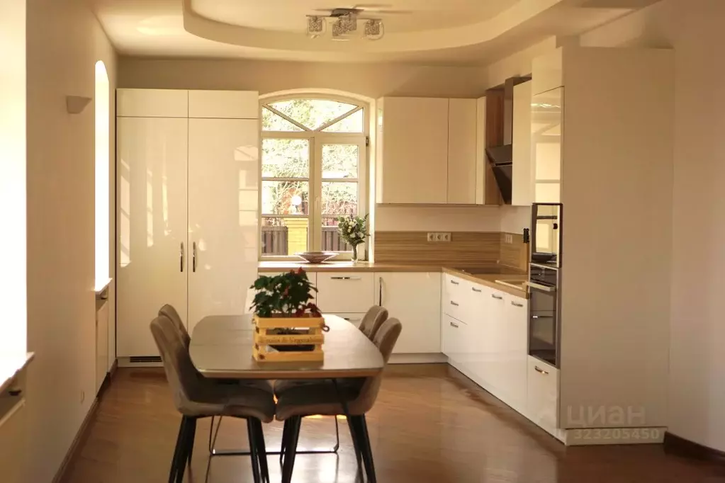 Дом в Московская область, Одинцовский городской округ, с. Усово, Усово ... - Фото 2