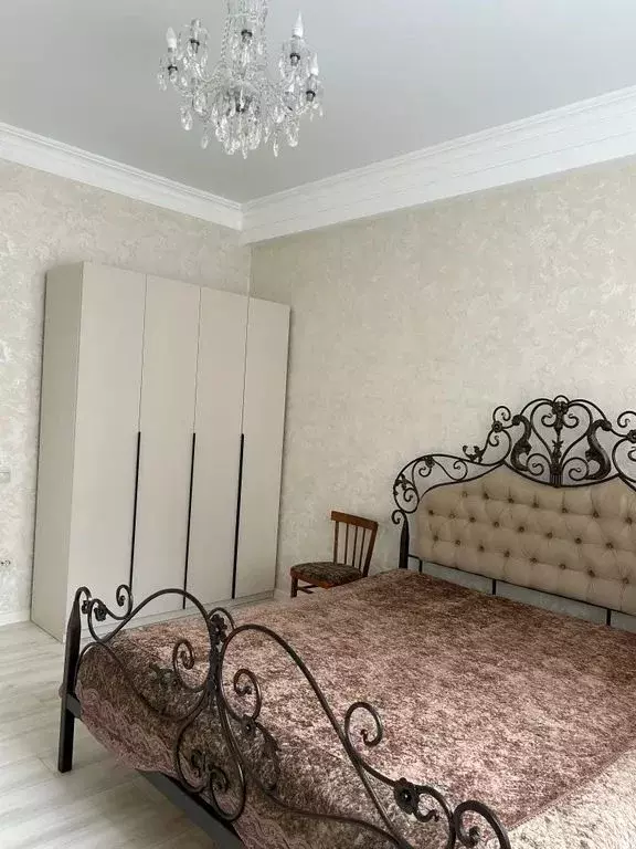 2-к кв. Дагестан, Дербент ул. Гейдара Алиева, 13Д (86.0 м) - Фото 0