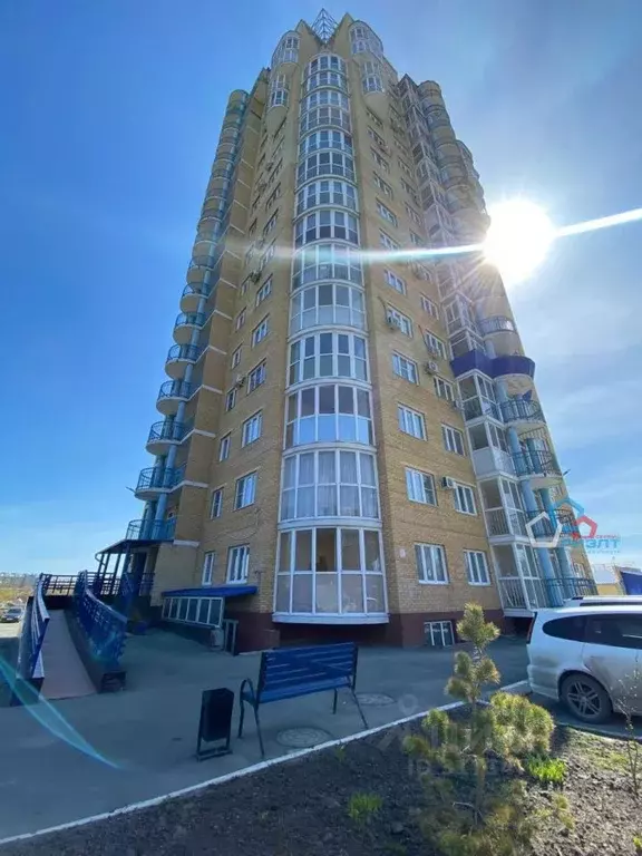 1-к кв. Омская область, Омск Госпитальная ул., 19а (46.7 м) - Фото 0