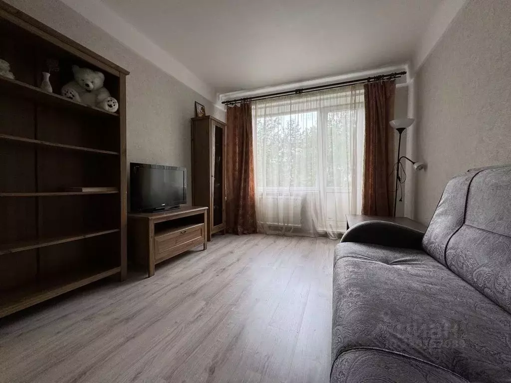 2-к кв. Санкт-Петербург ул. Турку, 32К4 (44.6 м) - Фото 1