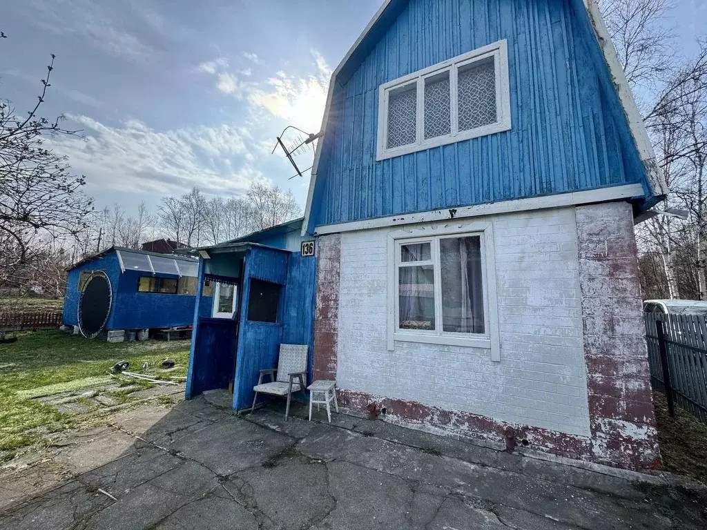 Дом в Камчатский край, Елизовский район, Шивелуч Камчатского морского ... - Фото 0