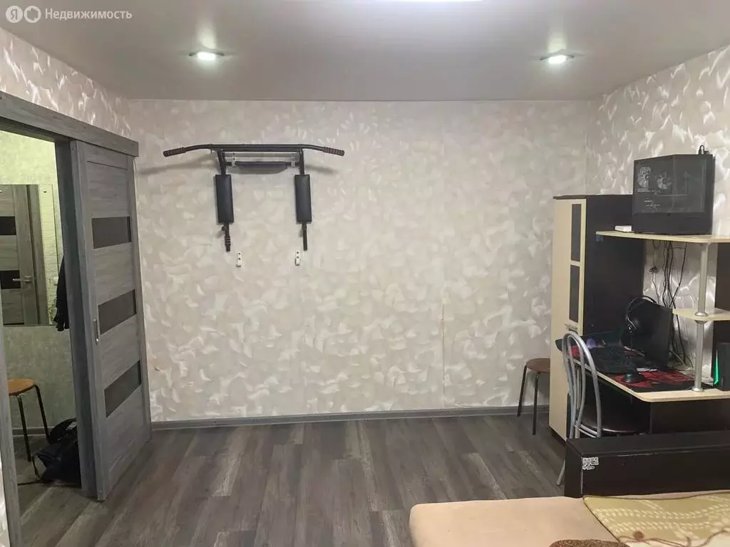 1-комнатная квартира: Череповец, улица Краснодонцев, 44 (29 м) - Фото 1