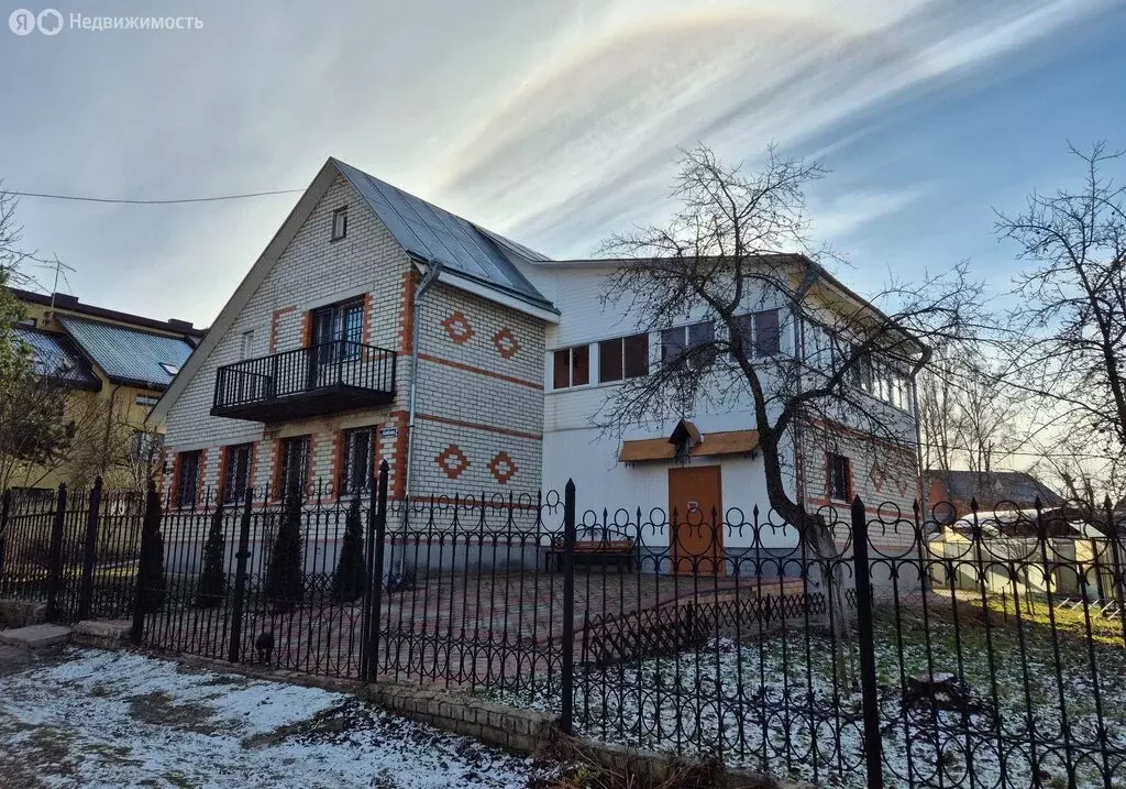 Дом в посёлок Путёвка, Брянская улица, 2 (251 м) - Фото 1