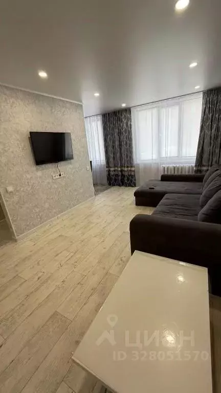 2-к кв. Татарстан, Нижнекамск ул. Юности, 21А (43.0 м) - Фото 2