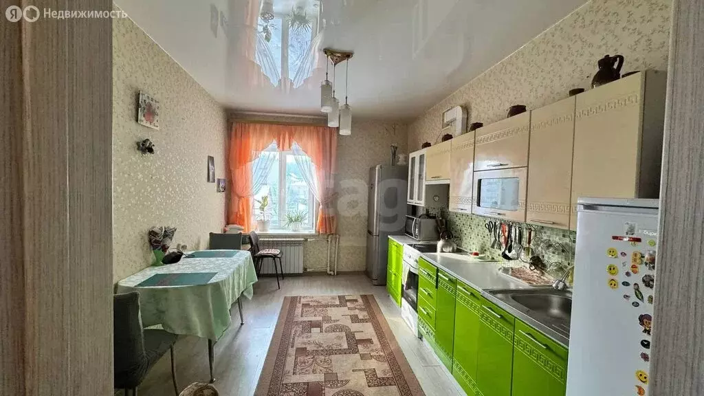 2-комнатная квартира: Горно-Алтайск, Заринская улица, 39 (55 м) - Фото 1