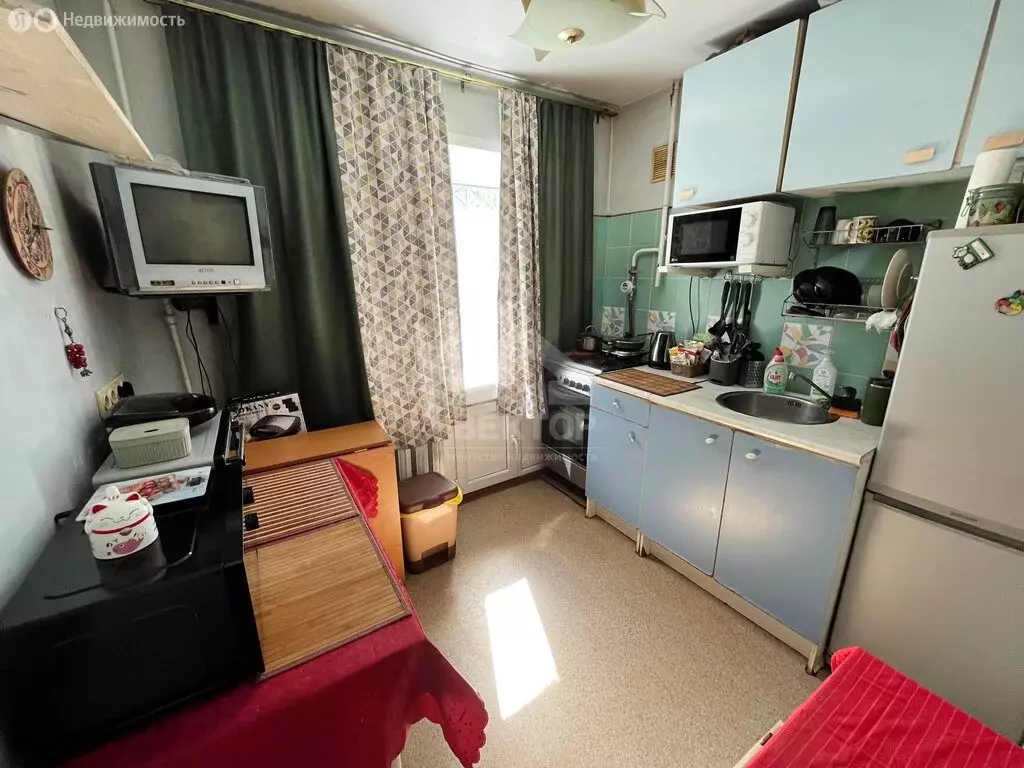 3-комнатная квартира: Новосибирск, Геодезическая улица, 5 (39.8 м) - Фото 1