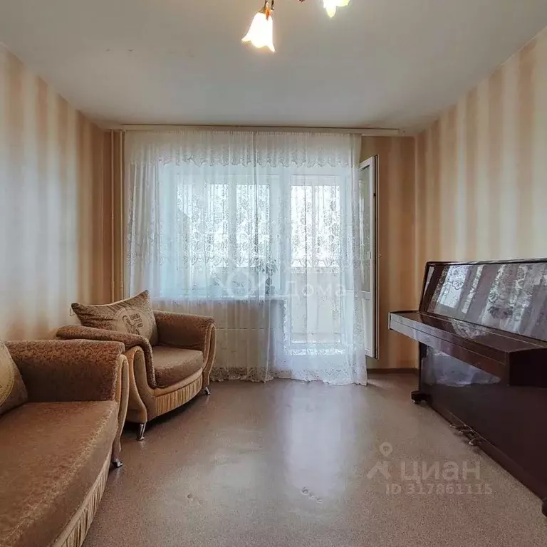 3-к кв. Волгоградская область, Волгоград ул. Маршала Воронова, 12 ... - Фото 1