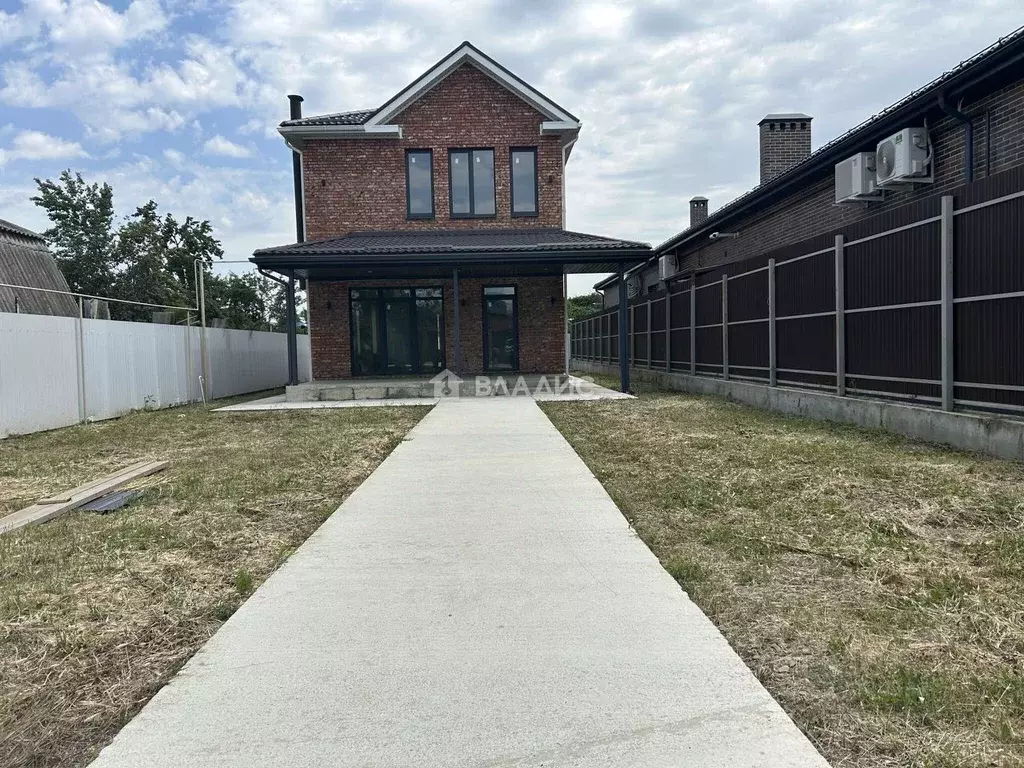 Дом в Краснодарский край, Краснодар Пашковский жилмассив, ул. ... - Фото 1