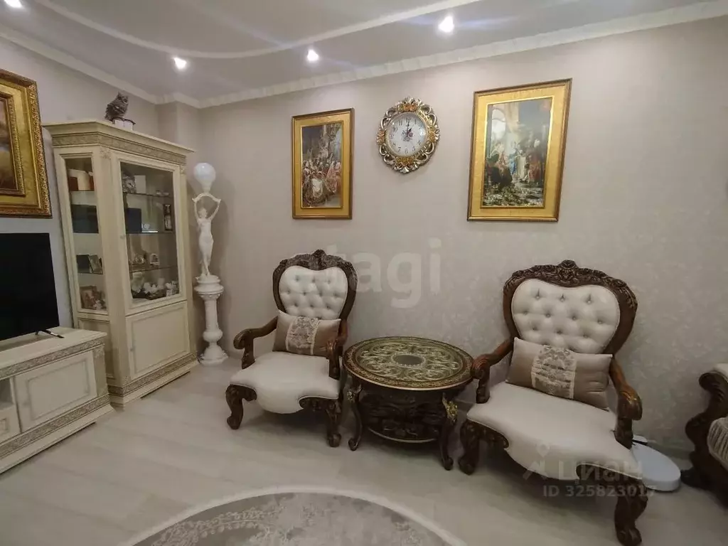 3-к кв. Белгородская область, Белгород Садовая ул., 6 (85.4 м) - Фото 2