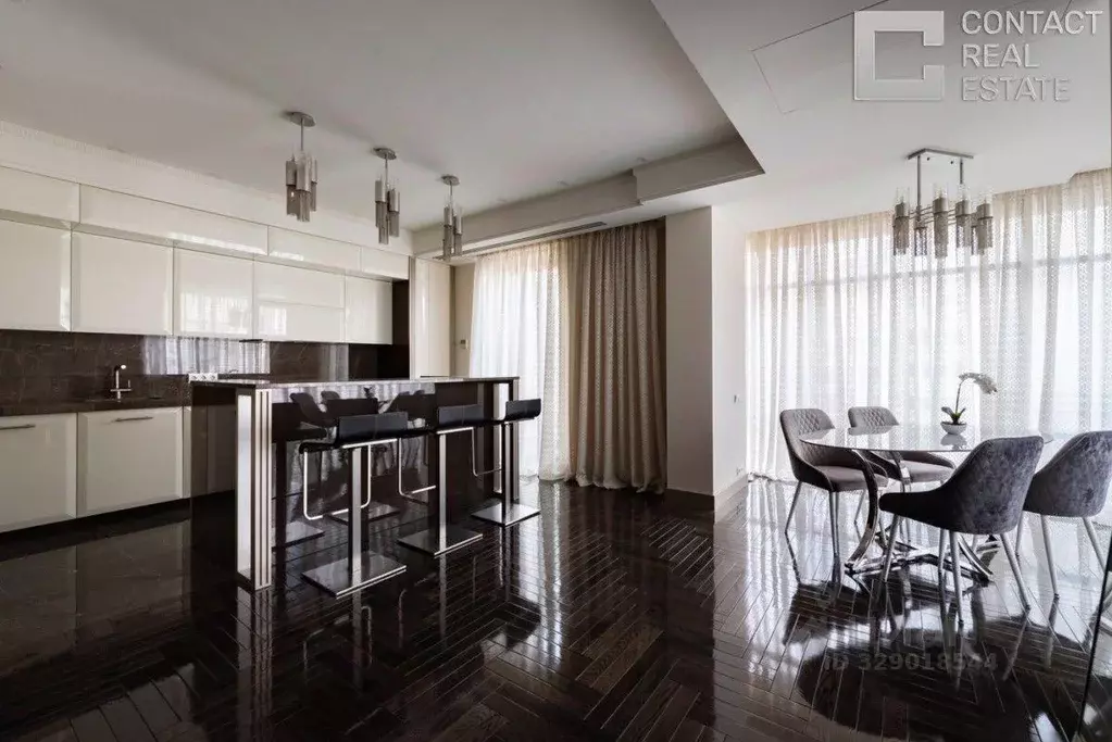 Квартира, 4 комнаты, 206.5 м - Фото 1