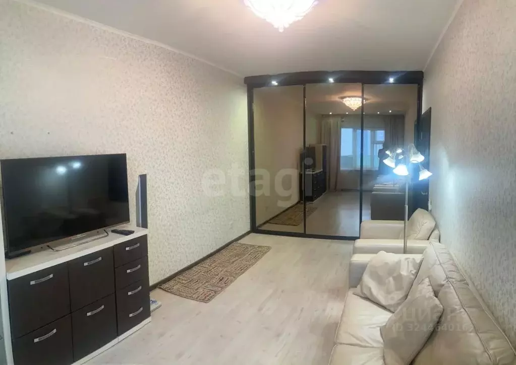 2-к кв. Саха (Якутия), Якутск просп. Ленина, 56/1 (54.5 м) - Фото 1