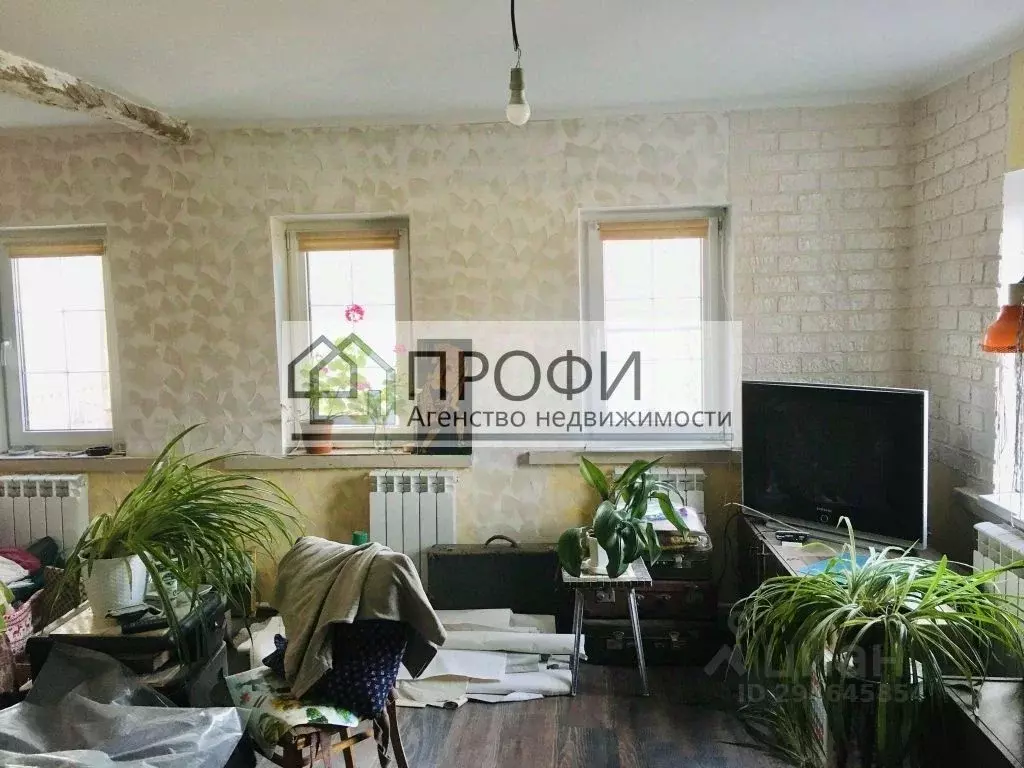 Дом в Белгородская область, Чернянский район, Волоконовское с/пос, с. ... - Фото 1