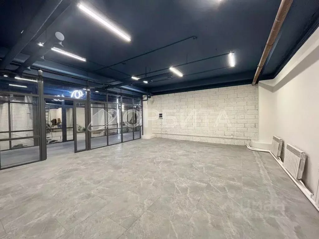 Помещение свободного назначения в Тюменская область, Тюмень ул. ... - Фото 2