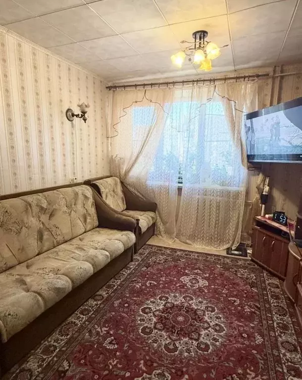 Комната Санкт-Петербург пос. Металлострой, Садовая ул., 21к1 (16.6 м) - Фото 2