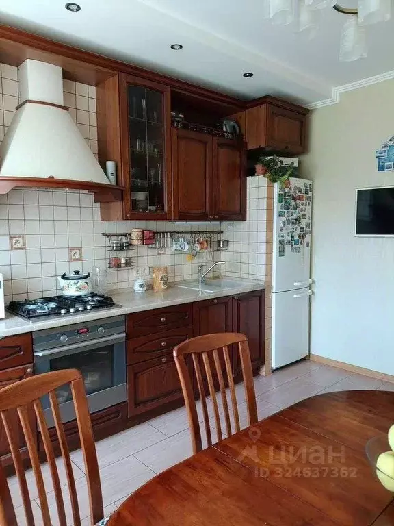 3-к кв. Татарстан, Зеленодольск Паратская ул., 9 (75.5 м) - Фото 1