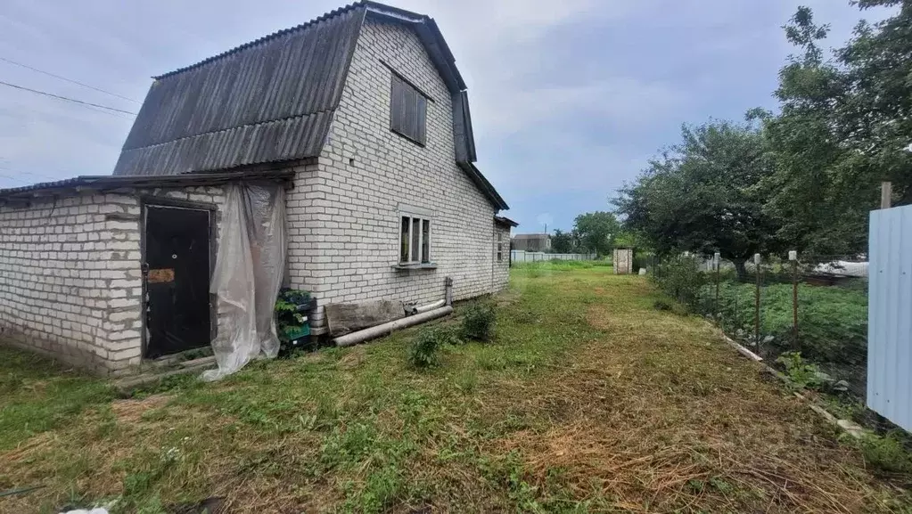 Дом в Брянская область, Брянск Коммунальник садовое общество,  (60 м) - Фото 0