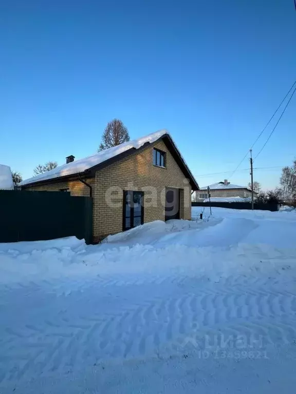 Коттедж в Марий Эл, Советский городское поселение, Советский пгт ул. ... - Фото 0