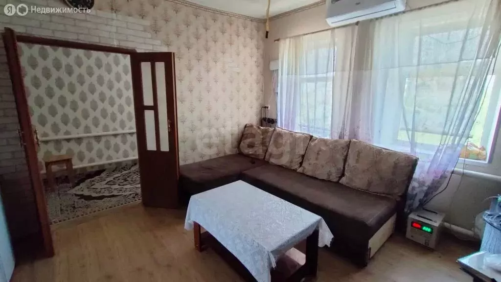 Дом в Самбек, Центральная улица (63.6 м) - Фото 0