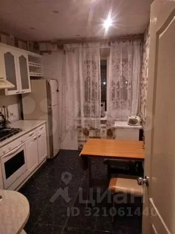 2-к кв. Вологодская область, Череповец просп. Победы, 72 (50.0 м) - Фото 1