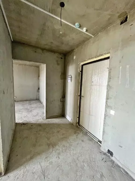 2-к кв. Оренбургская область, Оренбург ул. Фронтовиков, 8/2 (59.42 м) - Фото 0