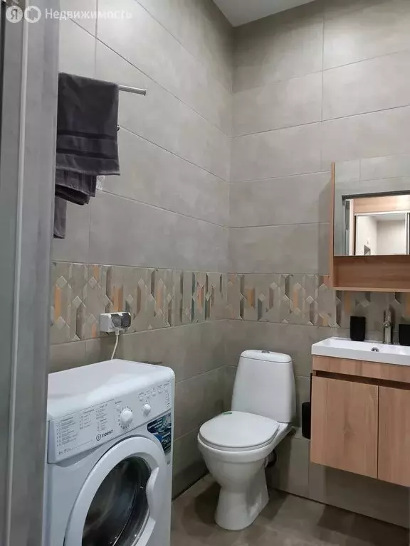 1-комнатная квартира: Тюмень, улица Тимофея Чаркова, 69к1 (30.4 м) - Фото 1