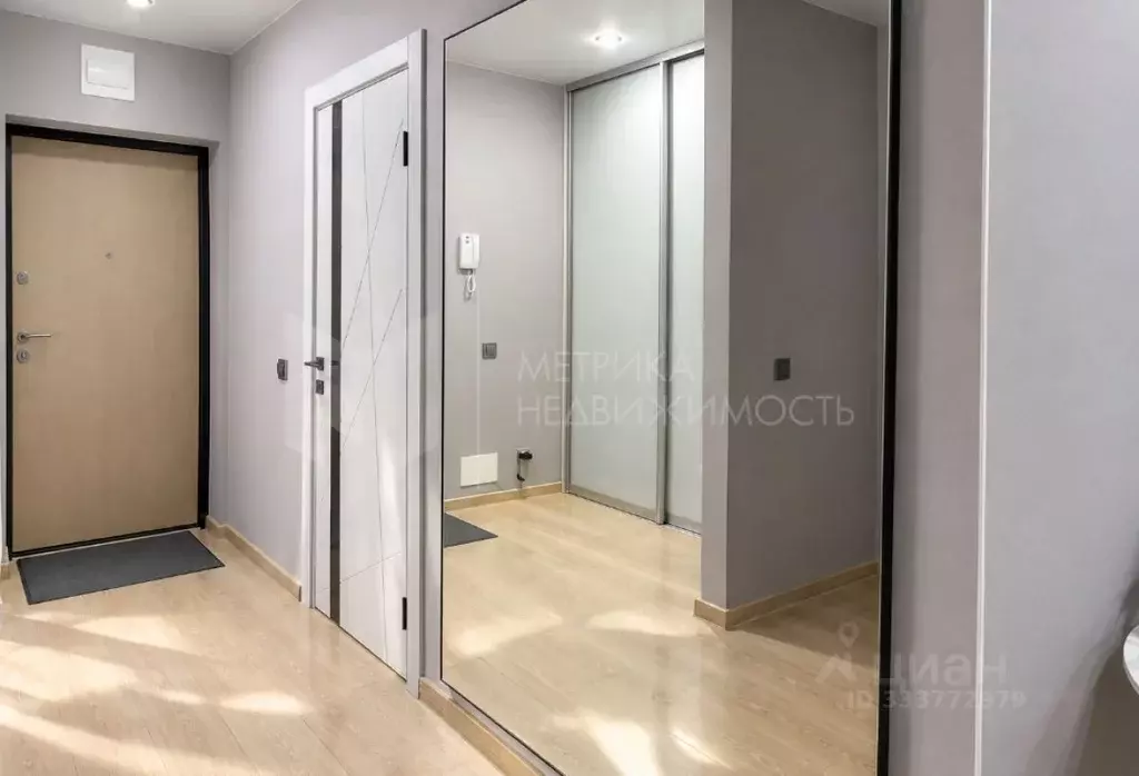 Студия Тюменская область, Тюмень ул. Николая Ростовцева, 22к1 (36.2 м) - Фото 1