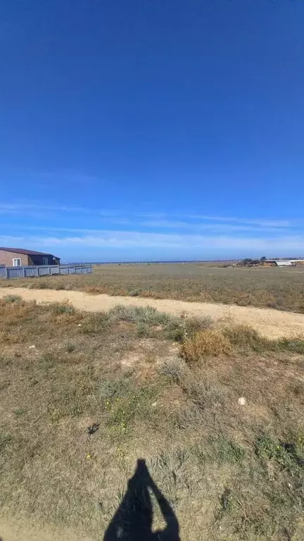 Участок в Крым, Черноморский район, Межводненское с/пос, с. Снежное ... - Фото 2