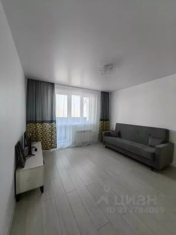 1-к кв. Бурятия, Улан-Удэ ул. Смолина, 67к1 (43.0 м) - Фото 0