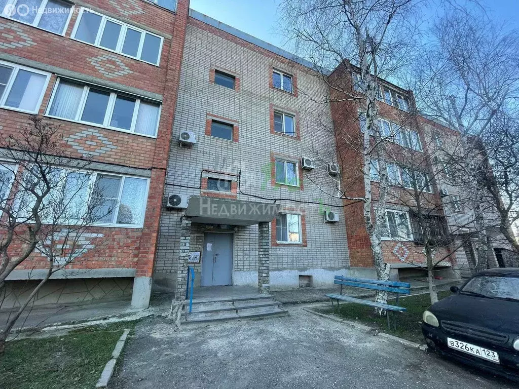 3-комнатная квартира: Ейск, Краснодарская улица, 256 (93.1 м) - Фото 1