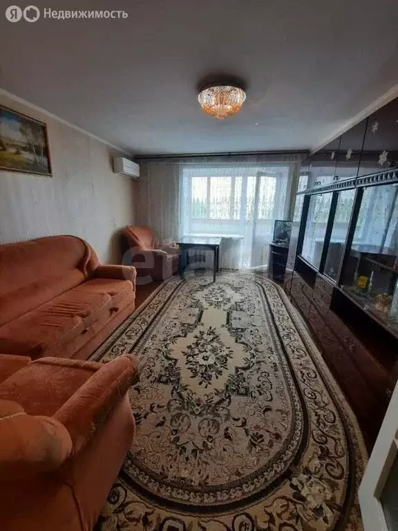 3-комнатная квартира: Курган, жилой район Заозёрный, 3-й микрорайон, ... - Фото 2