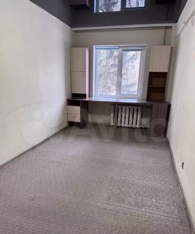 3-к кв. Омская область, Омск просп. Королева, 2А (57.0 м) - Фото 2