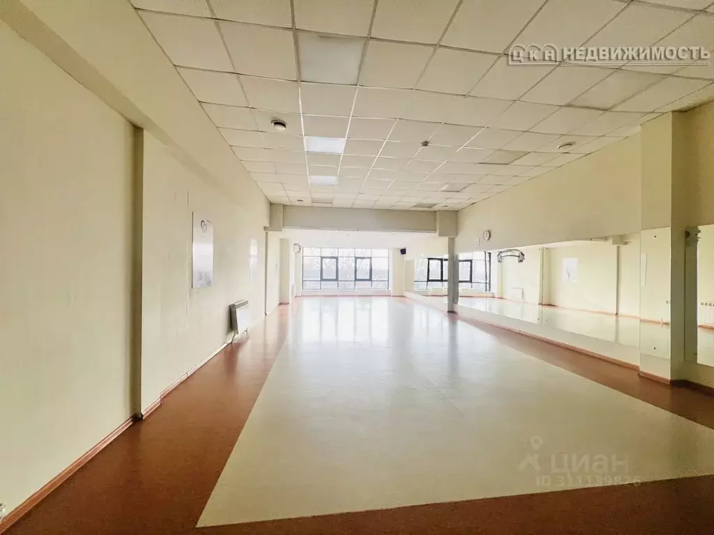 Помещение свободного назначения в Оренбургская область, Оренбург ул. ... - Фото 0