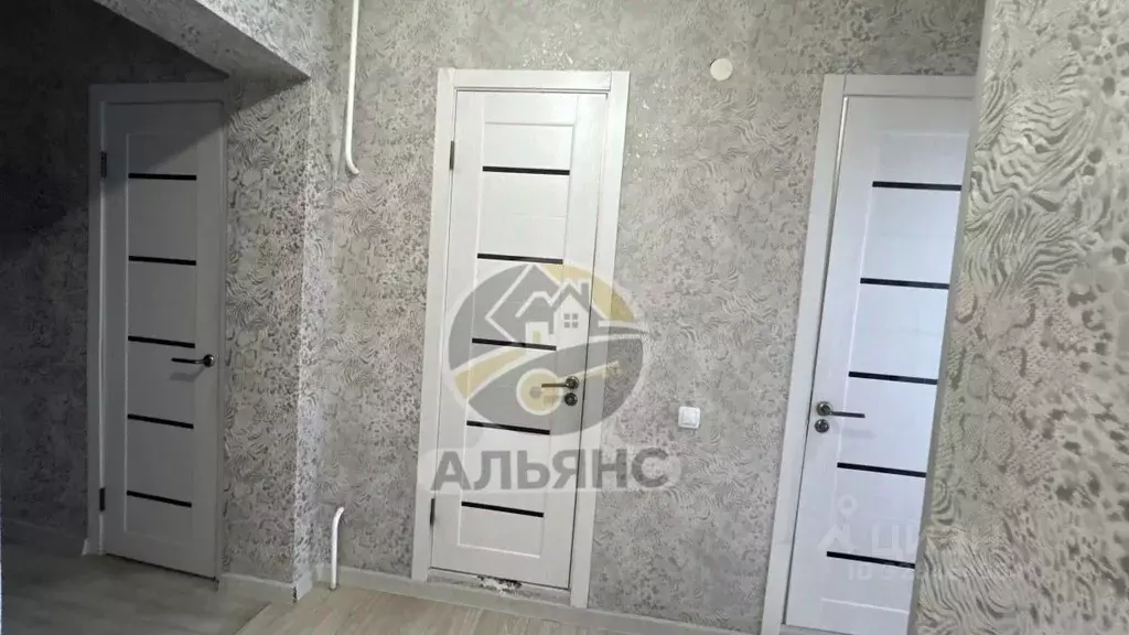 2-к кв. Ямало-Ненецкий АО, Новый Уренгой ул. 26-го съезда КПСС, 2 ... - Фото 2