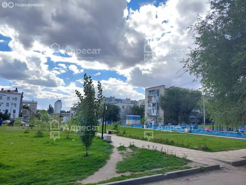 2-комнатная квартира: Волгоград, Университетский проспект, 52 (42.6 м) - Фото 0