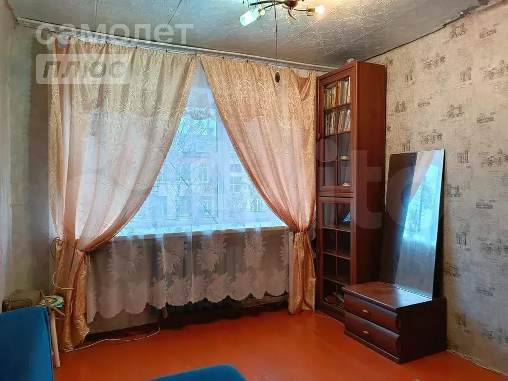 Комната 17 м в 9-к, 5/5 эт. - Фото 1