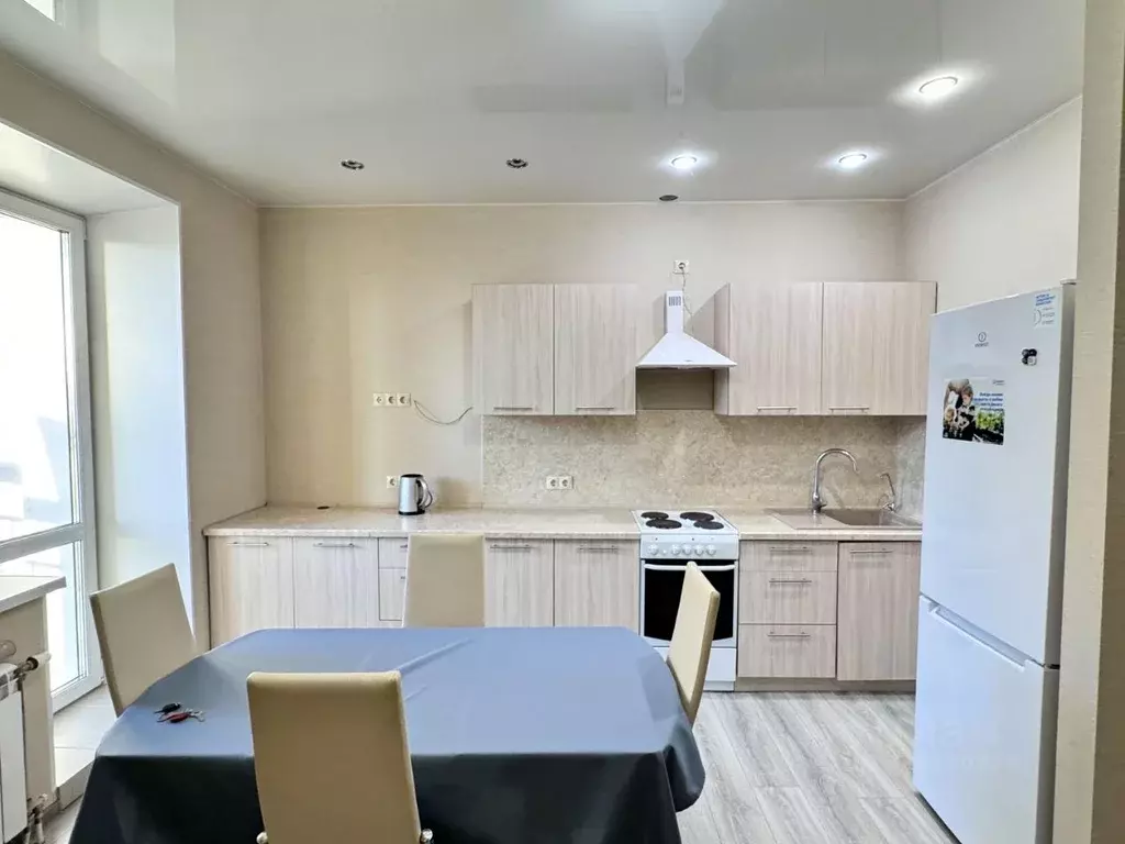 2-к кв. Омская область, Омск ул. Красный Путь, 103к4 (59.0 м) - Фото 1