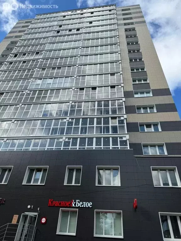 2-комнатная квартира: Киров, улица Горбуновой, 31 (78 м) - Фото 1