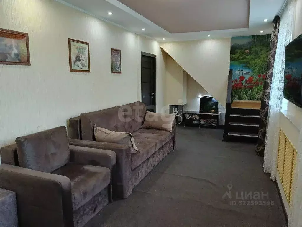 Дом в Курская область, Курский район, Новопоселеновский сельсовет, д. ... - Фото 1