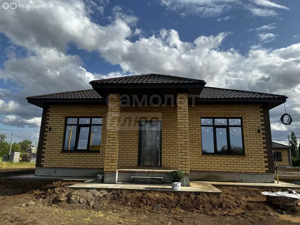 Дом в Соль-Илецк, посёлок Зелёный Клин (80 м) - Фото 1