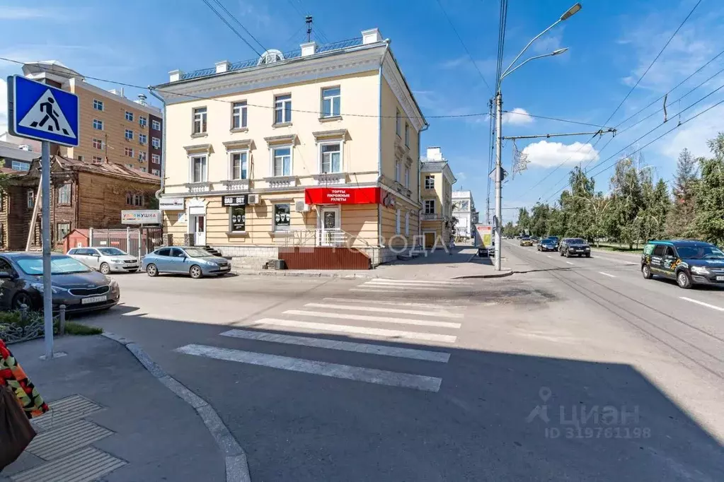Помещение свободного назначения в Алтайский край, Барнаул просп. ... - Фото 1