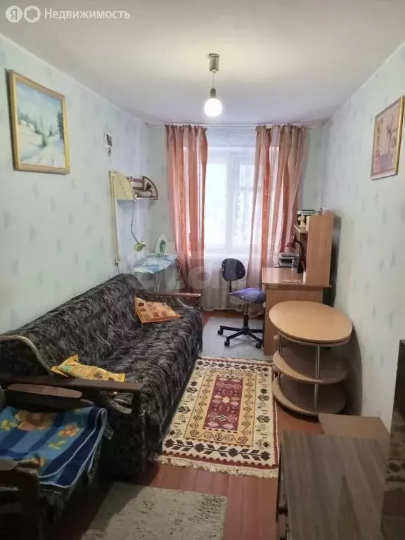 3-комнатная квартира: Сыктывкар, Коммунистическая улица, 34 (56.8 м) - Фото 1