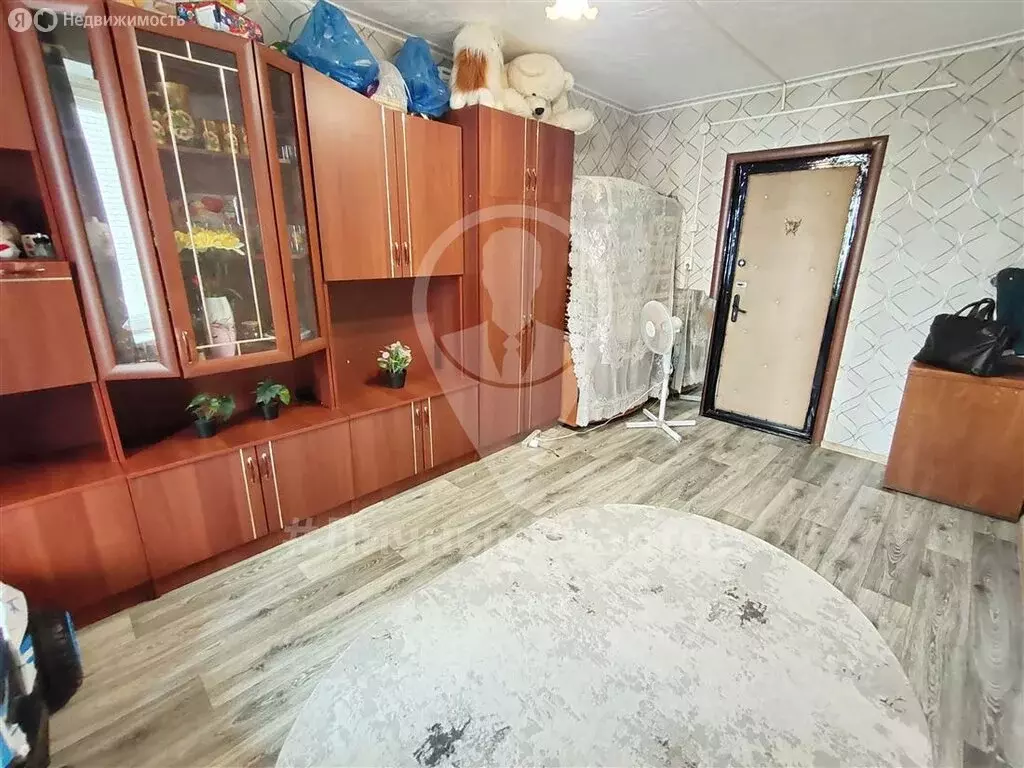 1к в -комнатной квартире (14.3 м) - Фото 0