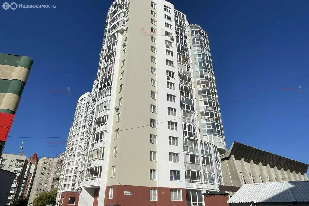 1-комнатная квартира: Екатеринбург, улица Фролова, 19к1 (47.9 м) - Фото 1