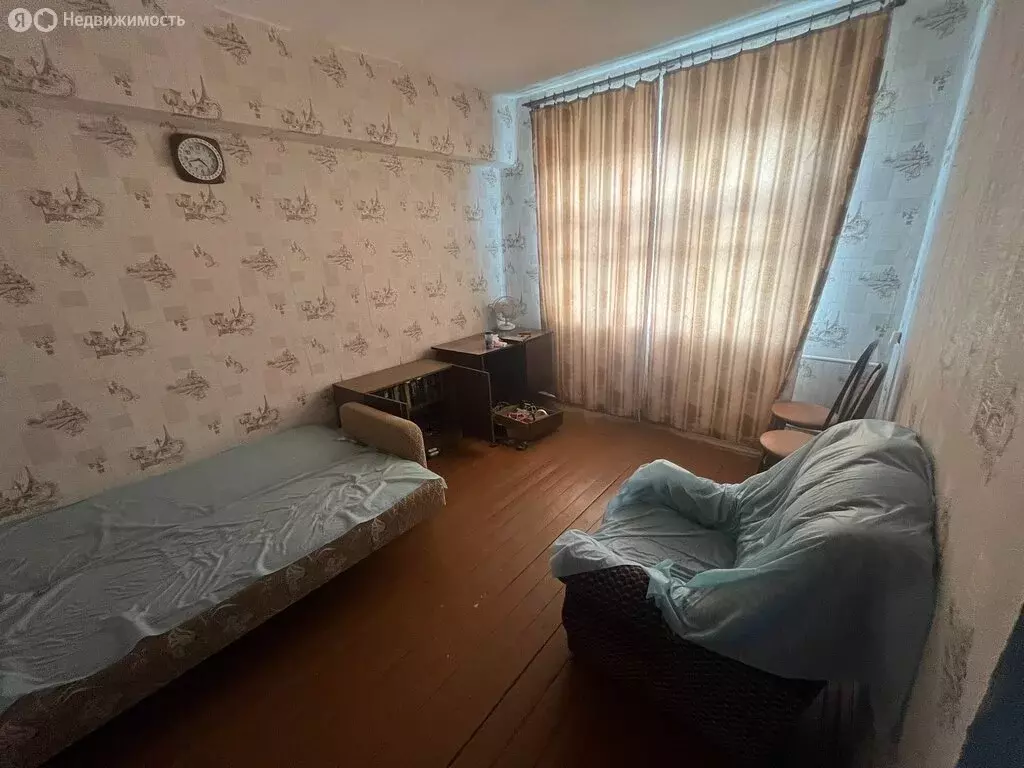2-комнатная квартира: село Кубринск, улица Петрова, 4 (36.9 м) - Фото 0