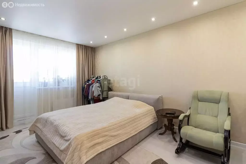 2-комнатная квартира: Тюмень, улица Станислава Карнацевича, 3 (54 м) - Фото 2