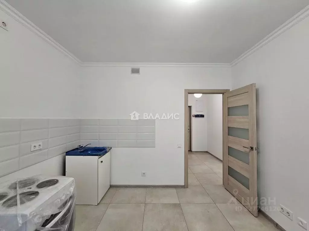 2-к кв. Москва ул. Светланова, 11к1 (62.1 м) - Фото 2