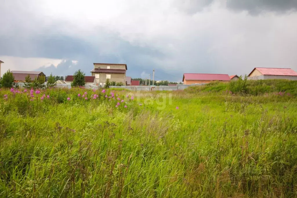 Участок в Свердловская область, Екатеринбург муниципальное ... - Фото 1