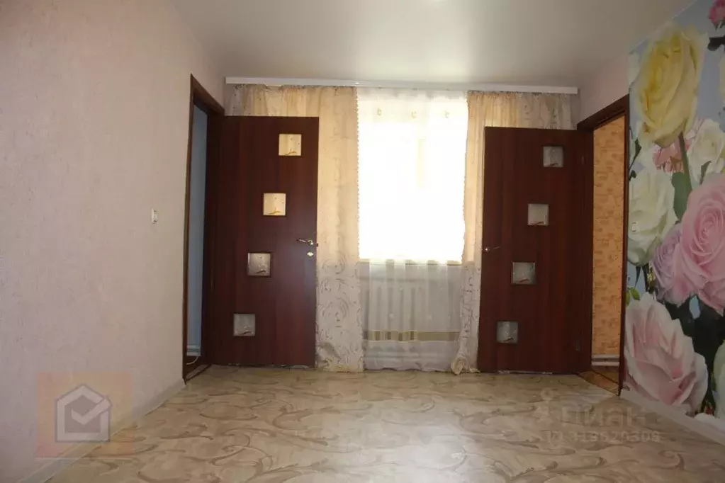 3-к кв. Крым, Симферополь ул. 2-й Гвардейской Армии, 47 (44.1 м) - Фото 1
