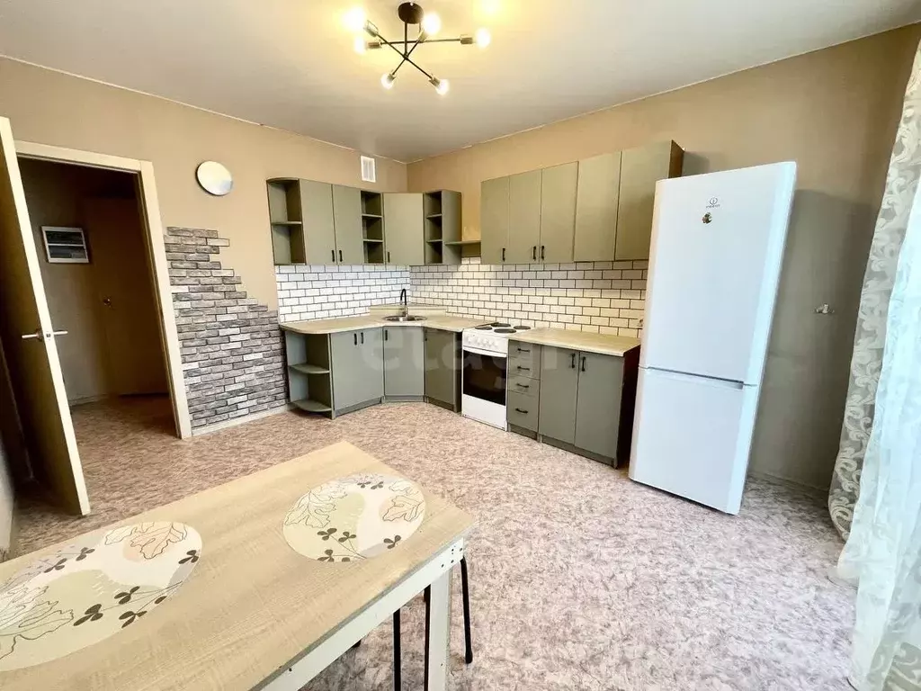 3-к кв. Воронежская область, Воронеж Московский просп., 197 (85.0 м) - Фото 1