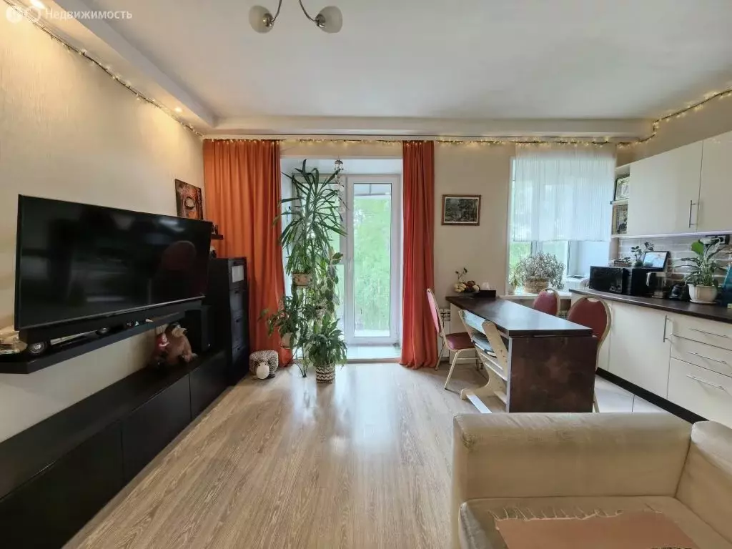 2-комнатная квартира: Бор, Профсоюзная улица, 6 (40.1 м) - Фото 1